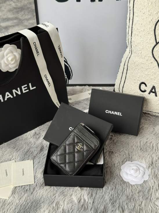 Picture of Chanel Wallets _SKUfw239881964fw